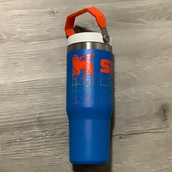 Blue Red & White Stanley Top Handle Water Bottle - Picture 2 of 7